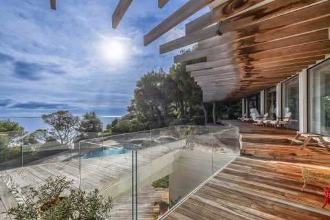 6 bedrooms Villa in Saint-Jean-Cap-Ferrat, France No. 74633 16