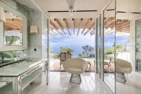 6 bedrooms Villa in Saint-Jean-Cap-Ferrat, France No. 74633 22