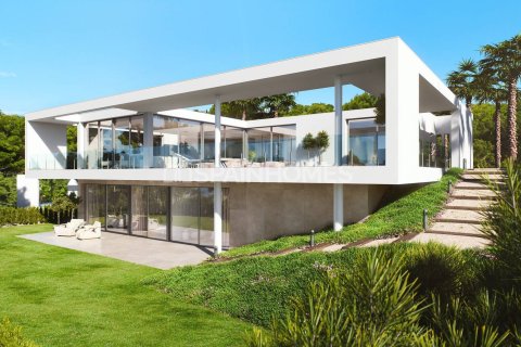 4 bedrooms Villa in San Miguel de Salinas, Spain No. 26756 2