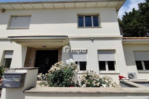 5 dormitorios House en Strovolos, Cyprus No. 63481 3