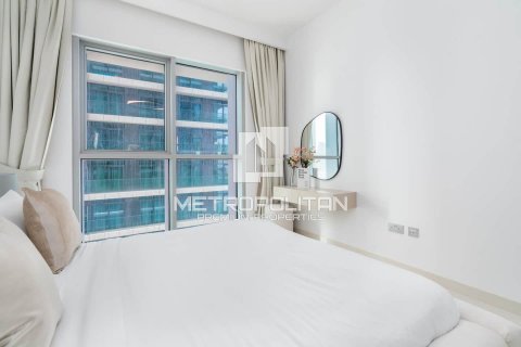 Квартира с 2 спальнями в EMAAR Beachfront, ОАЭ №8170 11