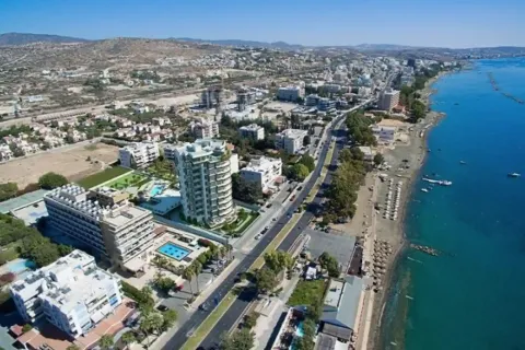 3 bedrooms Apartment in Mouttagiaka, Cyprus No. 34848 12