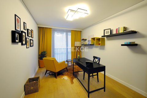 4+1 Apartment en Istanbul, Turkey No. 11273 20