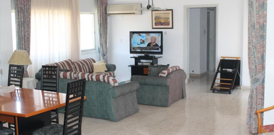 3 dormitorios Apartment en Limassol, Cyprus No. 50313