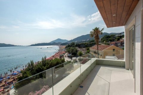 3 chambres Appartement à Budva, Montenegro No. 66882 5