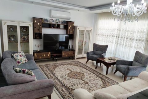 4 rooms Apartment in Kestel, Turkey No. 21660 1