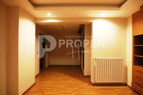 5 rooms Apartment in Konyaalti, Turkey No. 11491 8