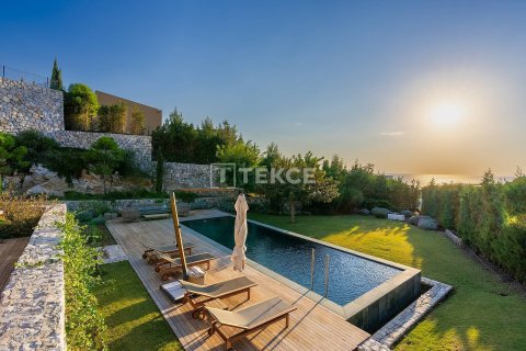 4+1 Villa en Milas, Turkey No. 11697 15