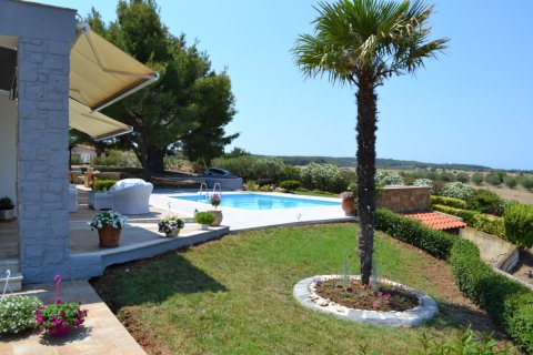 5 bedrooms Villa in Chalkidiki, Greece No. 49988 8