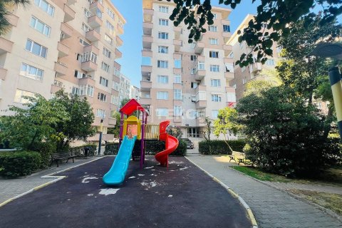 Квартира 3+1 в Стамбул, Турция №92722 3