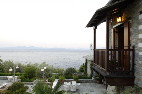 400m² Villa en Magnesia, Greece No. 59550 17