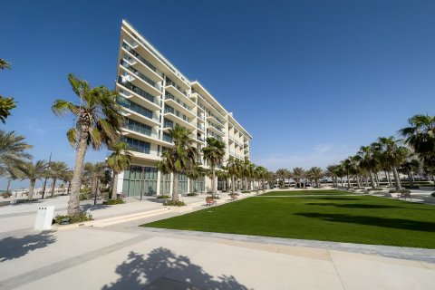 3 dormitorios Apartment en  Saadiyat Cultural District, UAE No. 5914 29