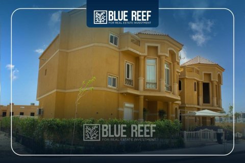 5 bedrooms Townhouse in Katameya Gardens, Egypt No. 38420 1