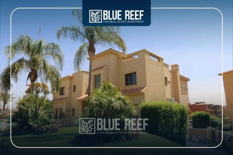 5 bedrooms Townhouse in Katameya Gardens, Egypt No. 38420 14