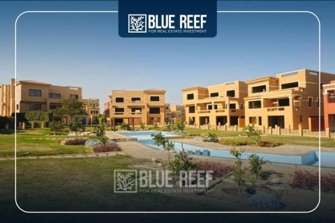 5 bedrooms Townhouse in Katameya Gardens, Egypt No. 38420 5