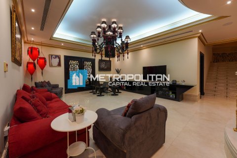 9 dormitorios Villa en Khalifa City, UAE No. 8355 30