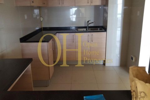 2 bedrooms Apartment in Al Reem Island, UAE No. 8358 11