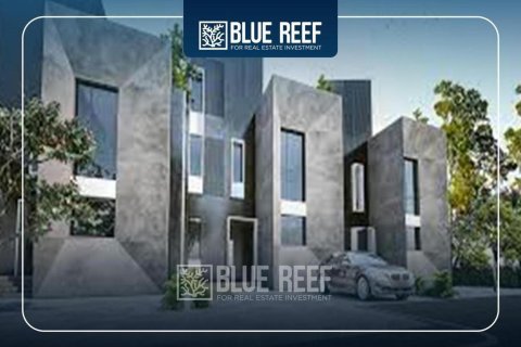 3 bedrooms Townhouse in Eastshire compound, Egypt No. 38773 4