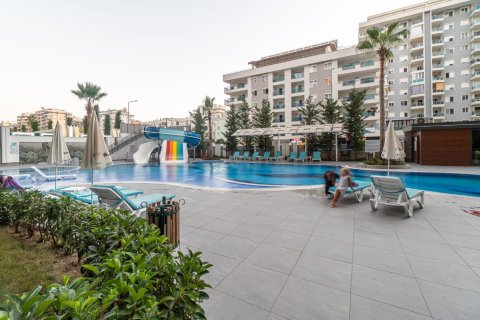 2+1 Apartment en Mahmutlar, Turkey No. 16604 12