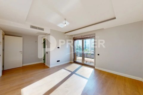 4 rooms Apartment in Konyaalti, Turkey No. 16606 2