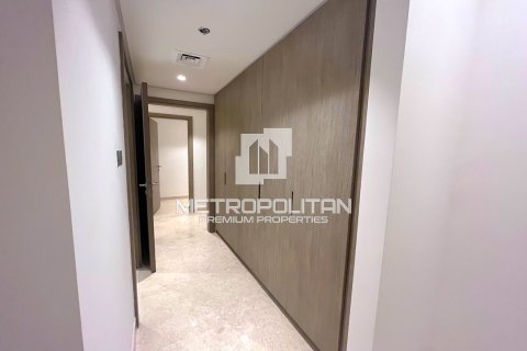 2 bedrooms Apartment in Business Bay, UAE No. 8328 4