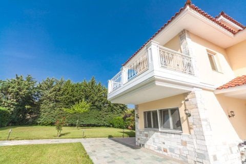 667m² Maisonnette à Lykovrysi, Greece No. 56438 17