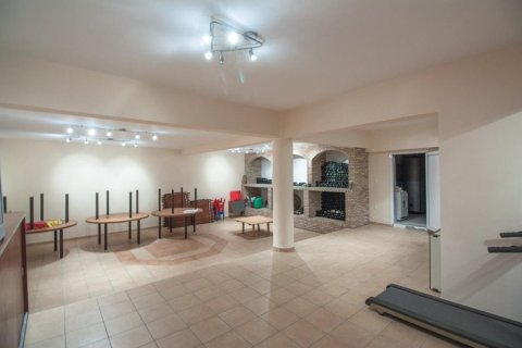 667m² Maisonnette à Lykovrysi, Greece No. 56438 24