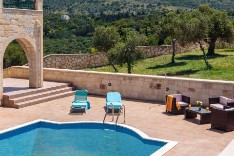 4 bedrooms Villa in Chania, Greece No. 23938 19