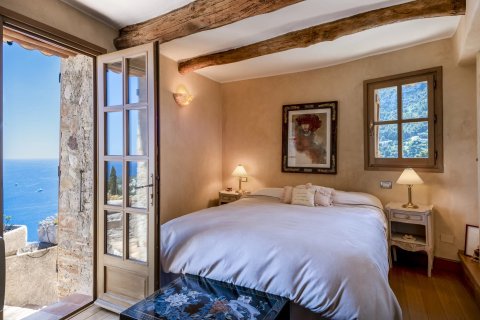 4 chambres House à Roquebrune-Cap-Martin, France No. 69232 14