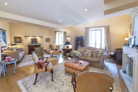 4 chambres House à Roquebrune-Cap-Martin, France No. 69232 5