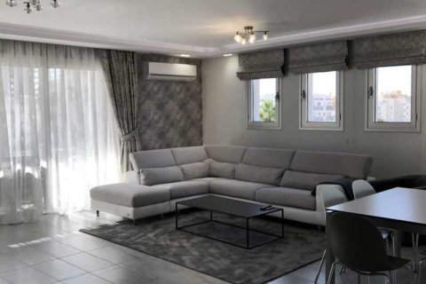 3 dormitorios Apartment en Limassol, Cyprus No. 32835 1