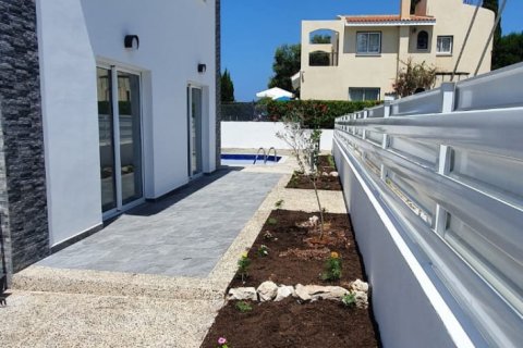 3 bedrooms House in Paphos, Cyprus No. 37096 6