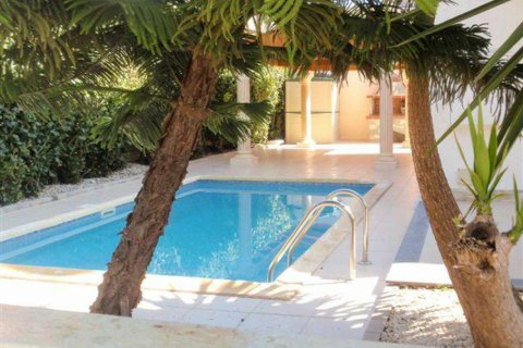 Studio Villa in Limassol, Cyprus No. 49951 9