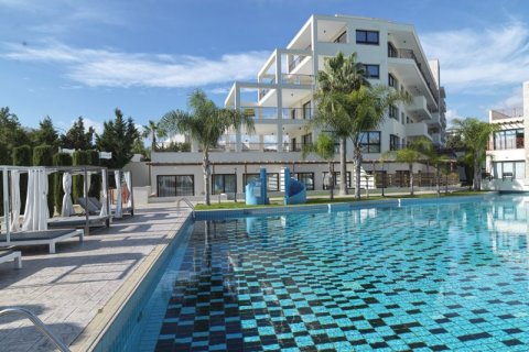 2 dormitorios Apartment en Mouttagiaka, Cyprus No. 36693 1