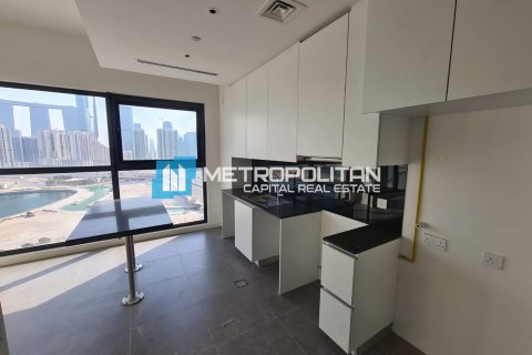 1 bedroom Apartment in Al Reem Island, UAE No. 7818 5