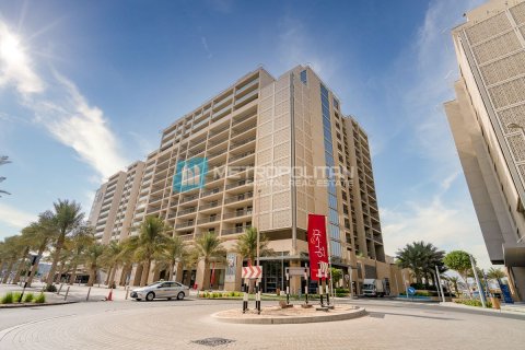 2 bedrooms Apartment in Al Raha Beach, UAE No. 7821 1