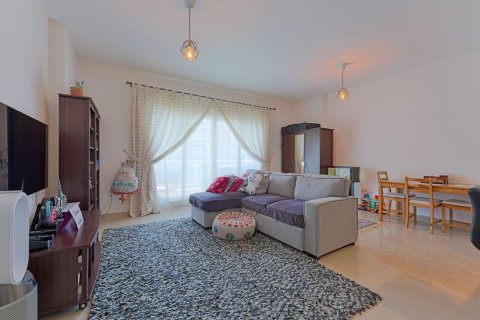 2 dormitorios Apartment en Al Reef, UAE No. 5733 1