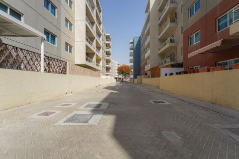 2 bedrooms Apartment in Al Reef, UAE No. 5733 18