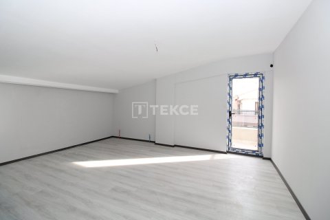 4+1 Apartment in Ankara, Turkey No. 14420 14