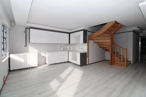 4+1 Apartment in Ankara, Turkey No. 14420 8