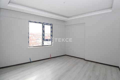 4+1 Apartment in Ankara, Turkey No. 14420 10