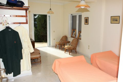 4 bedrooms Villa in Chania, Greece No. 57906 10