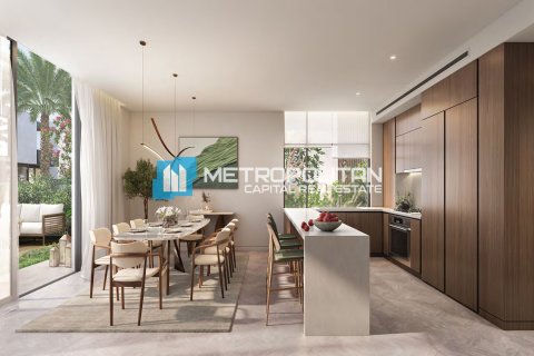 Вилла с 4 спальнями в Dubai Land, ОАЭ №92578 7