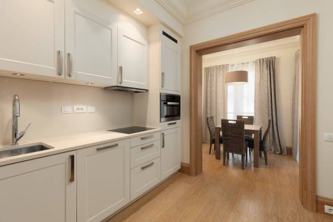 1 dormitorio Apartment en Tivat, Montenegro No. 66989 4