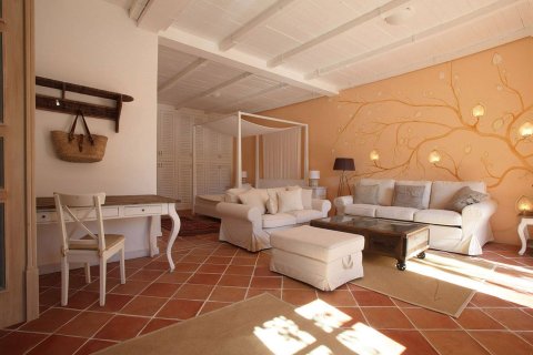 3 bedrooms Villa in Kotor, Montenegro No. 66986 14