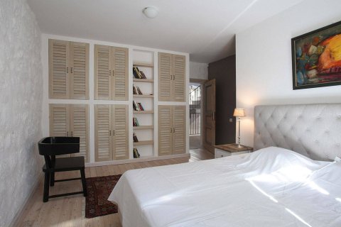 3 bedrooms Villa in Kotor, Montenegro No. 66986 19