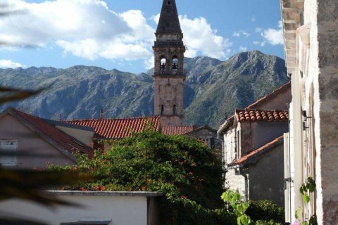 3 chambres Villa à Kotor, Montenegro No. 66986 10