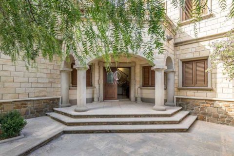 4 bedrooms House in Moniatis, Cyprus No. 77361 2