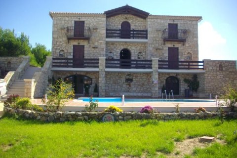 5 bedrooms House in Zakynthos, Greece No. 24659 2