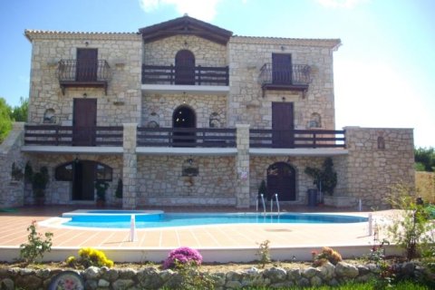 5 bedrooms House in Zakynthos, Greece No. 24659 1